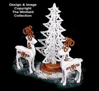 Elegant Deer & Tree Woodcraft Pattern