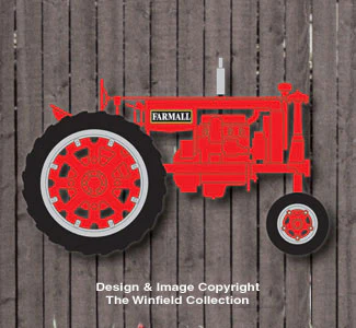 Small Farmall Tractor Wall Decor Woodcraft Pattern